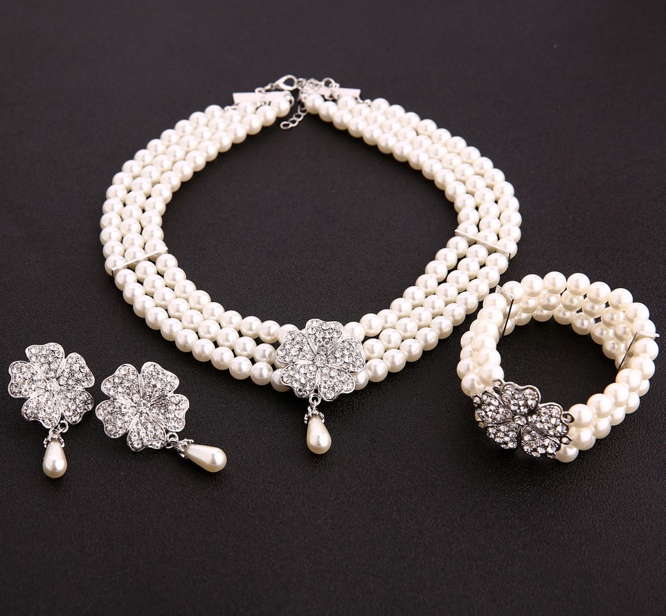 Women'S Accessories In The 1950S - Audrey Hepburn Frühstück bei Tiffanys 1950s