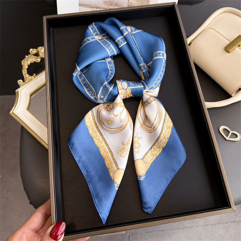 Blauer Klassischer Seidenschal – Silk Scarf Square Bewertung und Preis